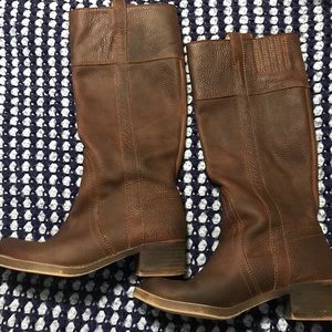 Lucky brand leather boots size 8
